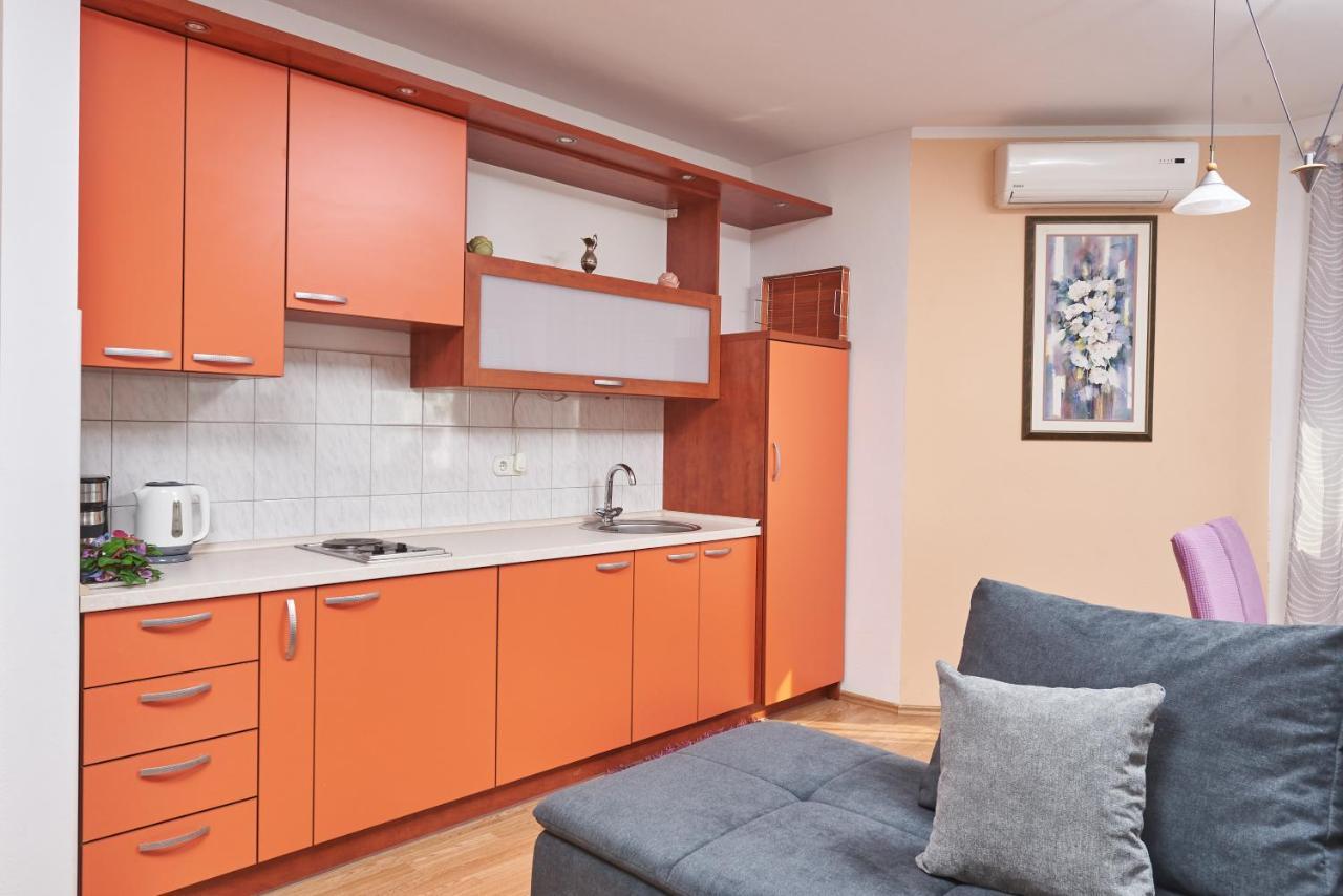 Apartments Lovric With Sea View Kastela Bagian luar foto